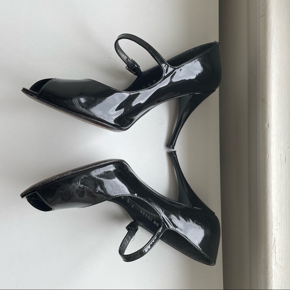 Stuart Weizman Black Patent Leather Peep Toe Mary Janes - Picture 2 of 15